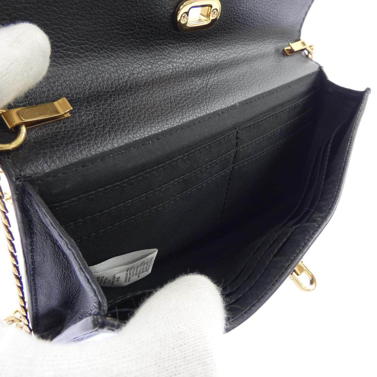 フォッシル 財布