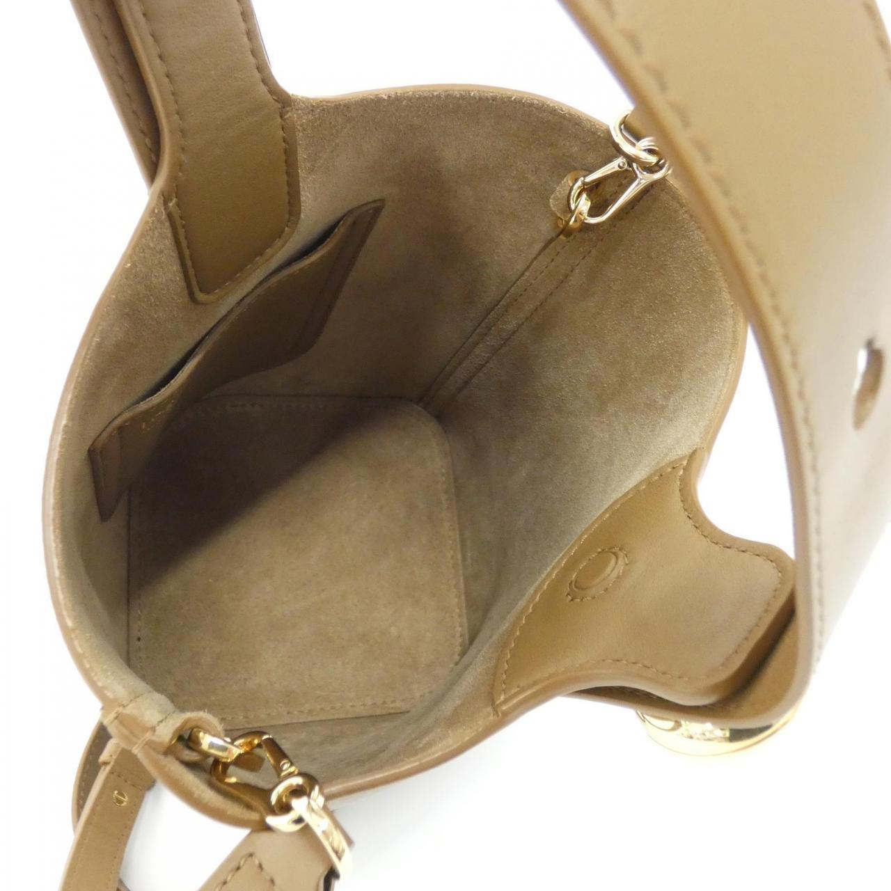 ロエベ Pebble Bucket Bag Mini カーフバッグ