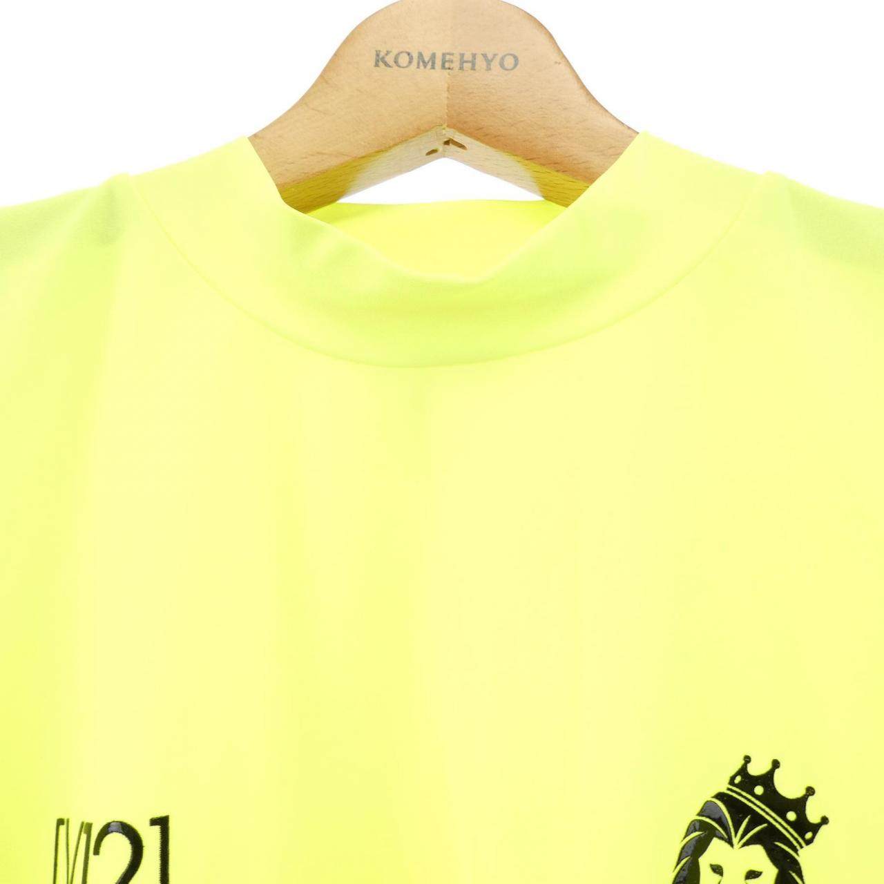 VTTWELVELUX Tシャツ