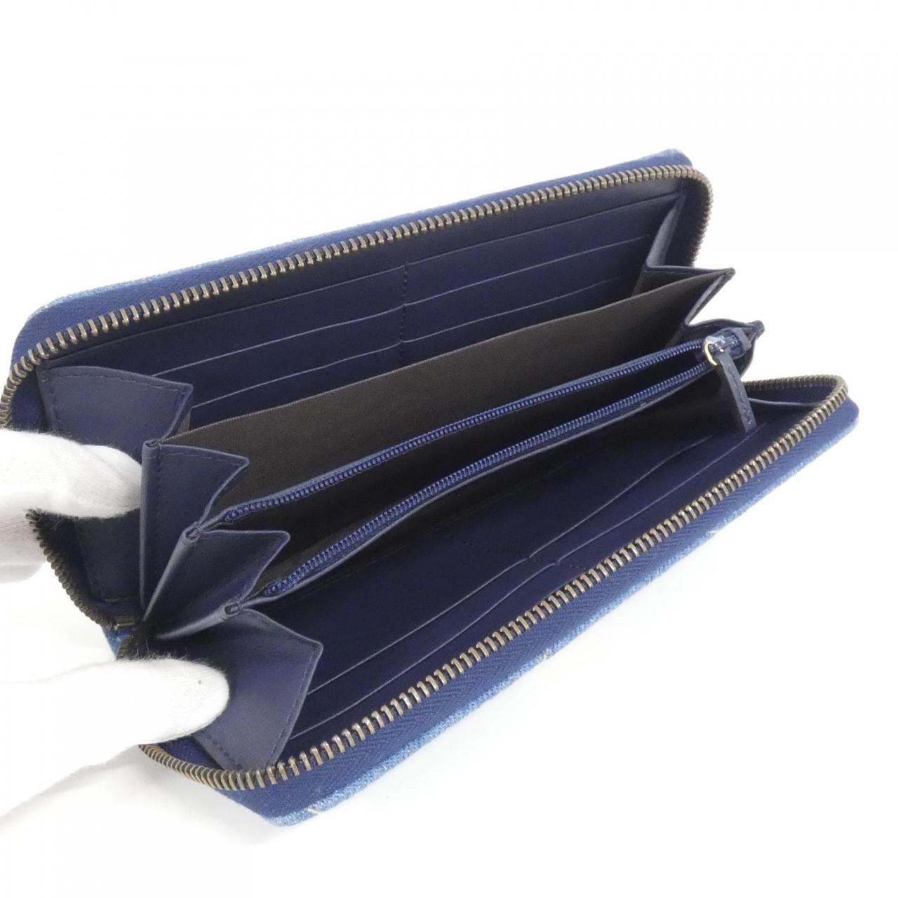 グッチ GGマーモント デニム 長財布