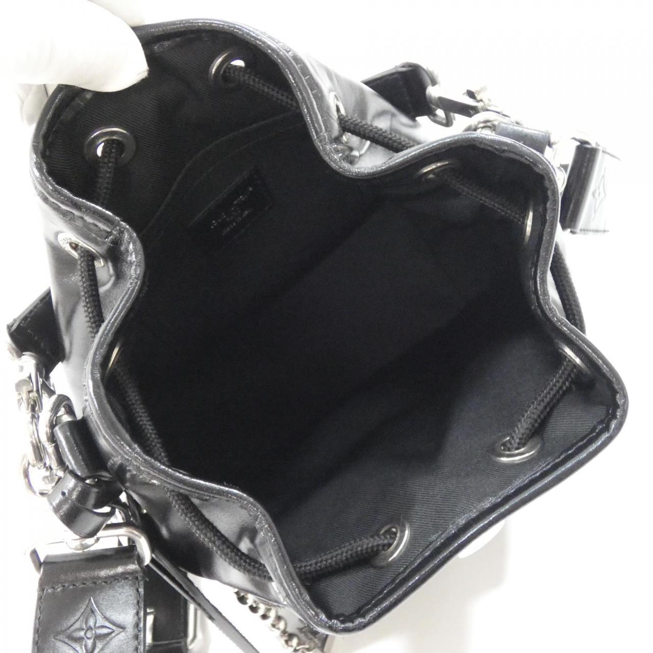 ルイヴィトン LV NIGHT ノエ カーゴ カーフ ショルダーバッグ