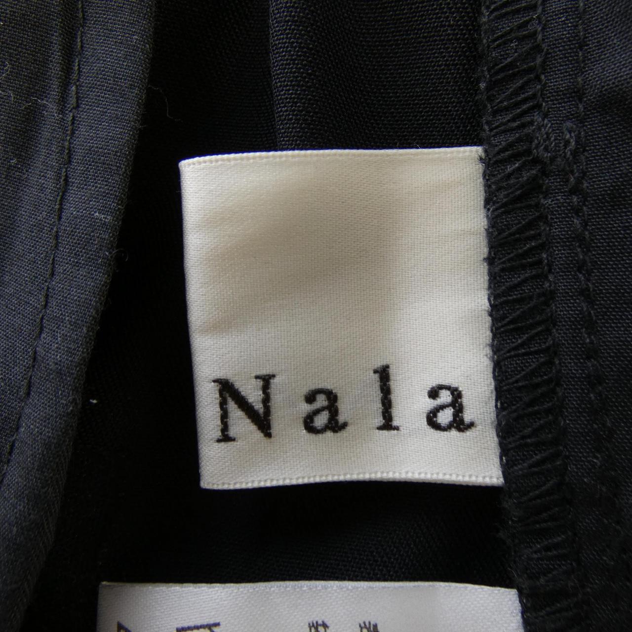 NALAパンツ