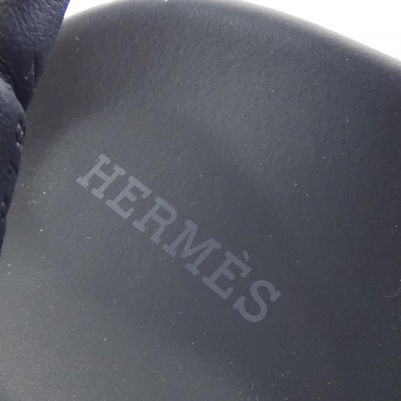 エルメス ジュニア レザーサンダル