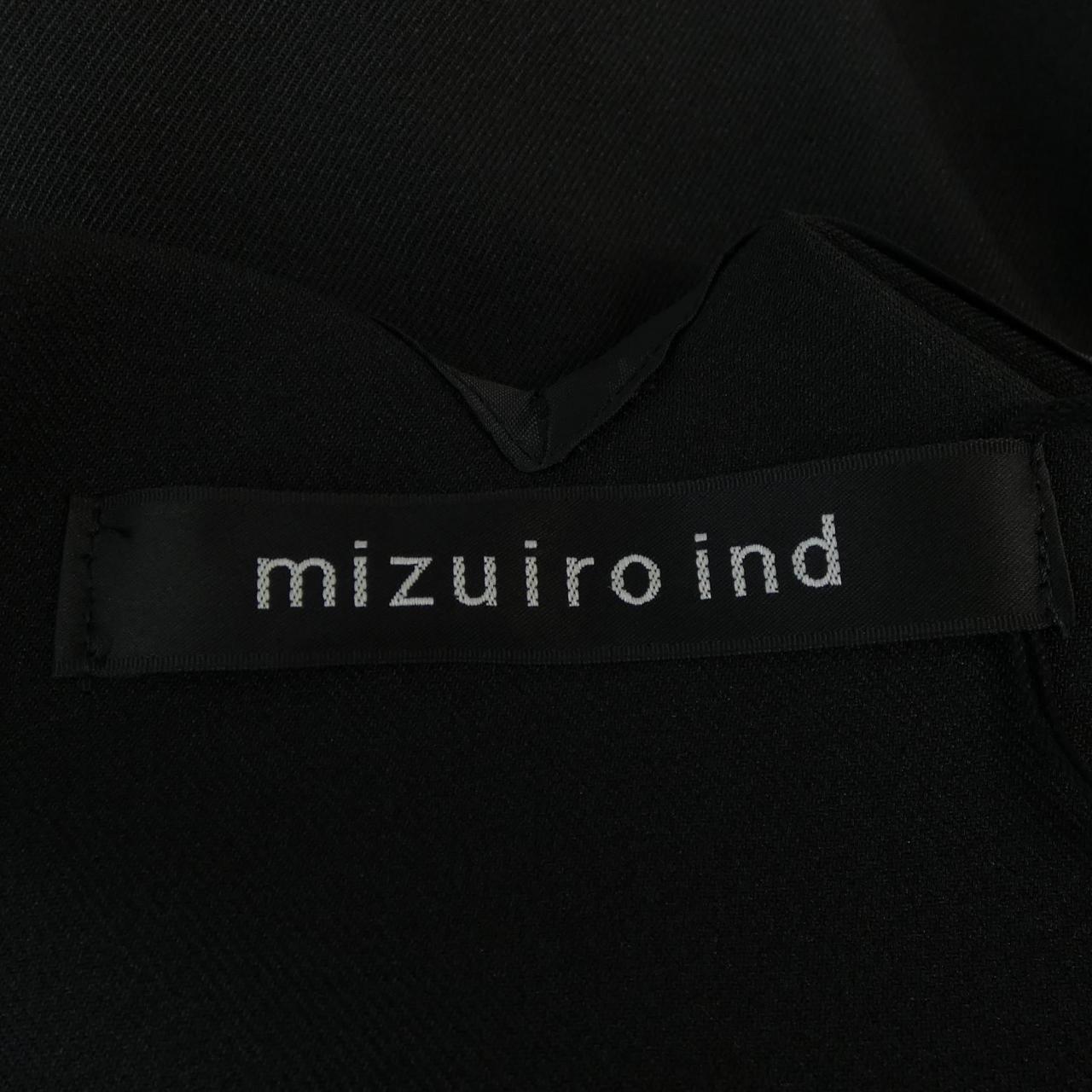 ミズイロインド ワンピース
