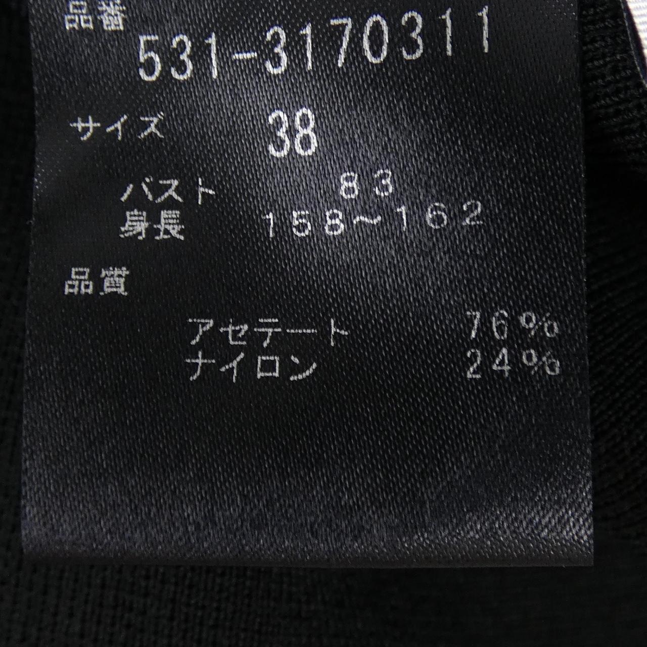 アドーア トップス