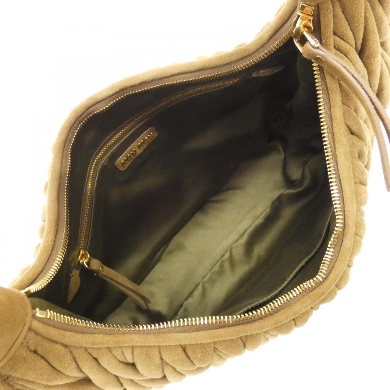ミュウミュウ CAMOSCIO MATELASSE ショルダーバッグ