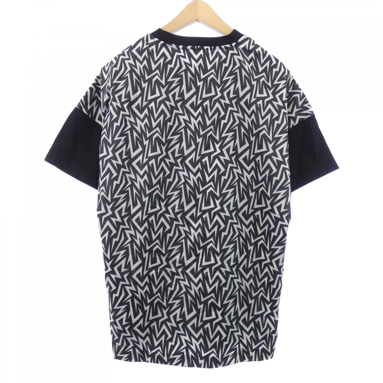 エアセッテ EA7 Tシャツ
