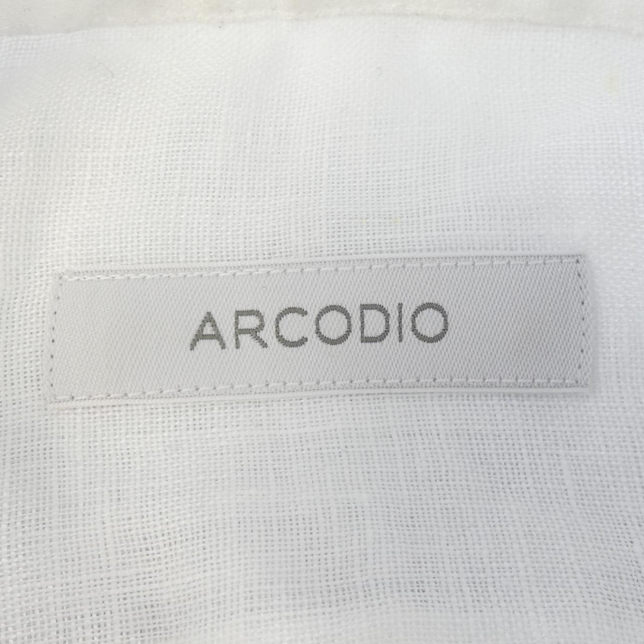 ARCODIO コットンシャツ