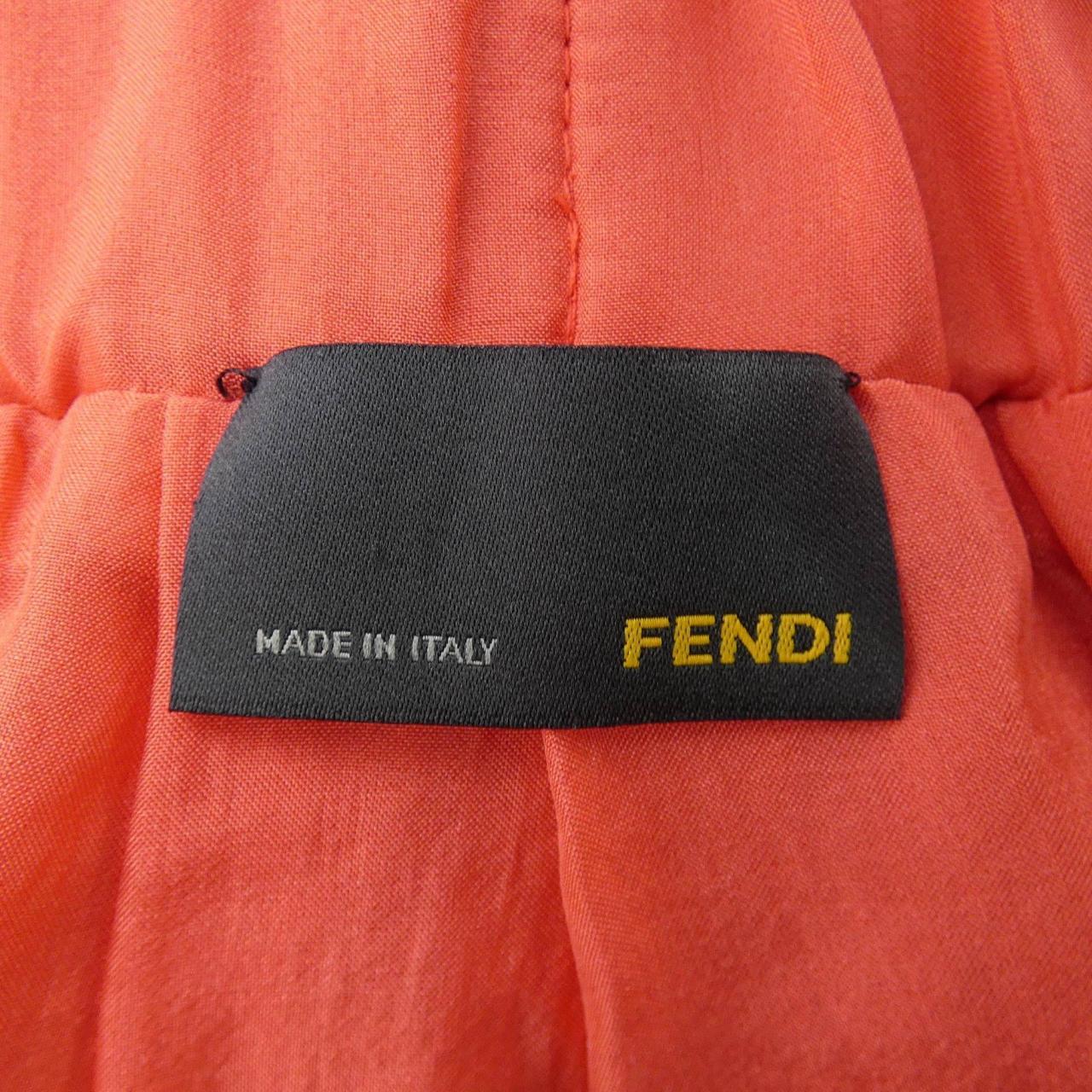 フェンディ シルクスカート