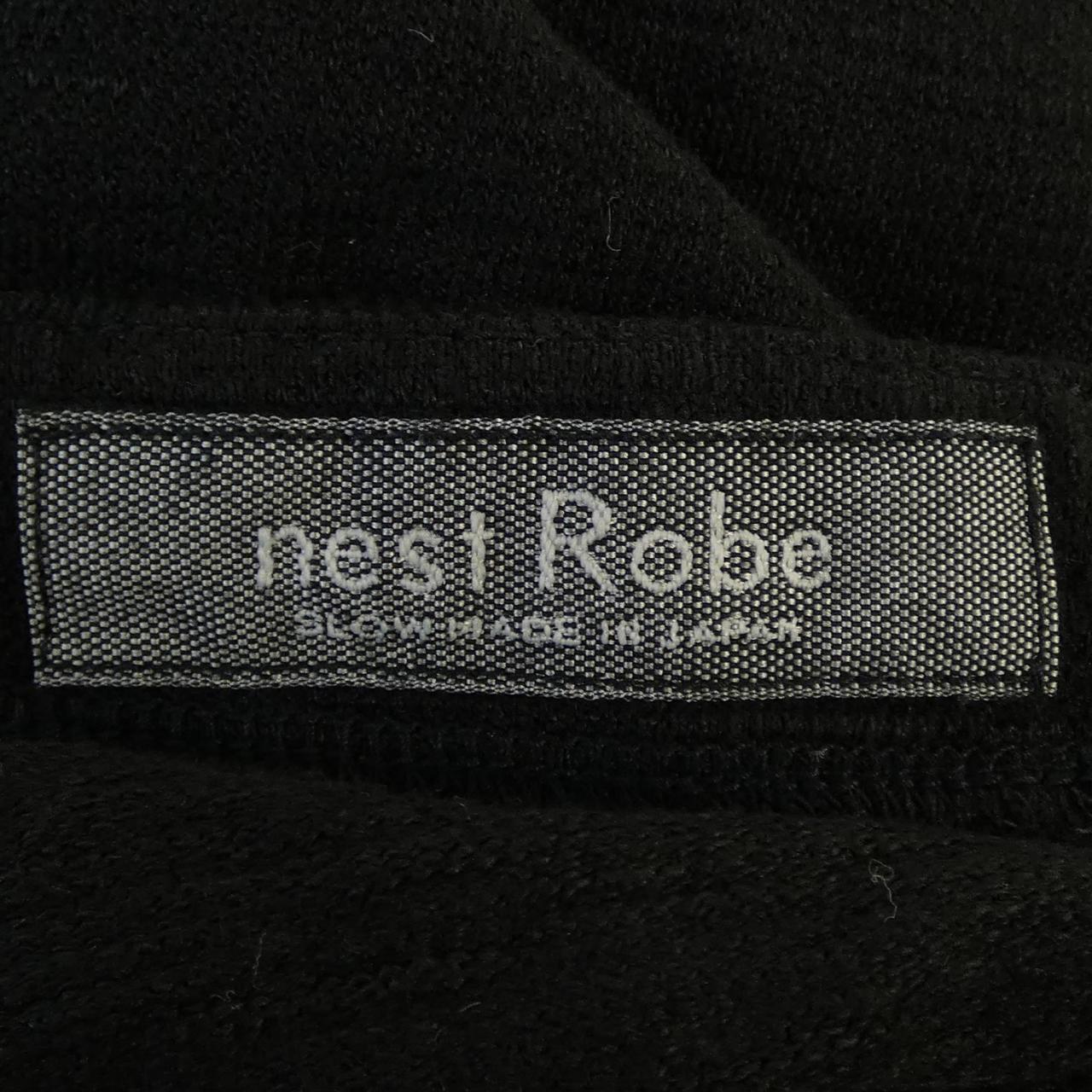 ネストローブ カーディガン