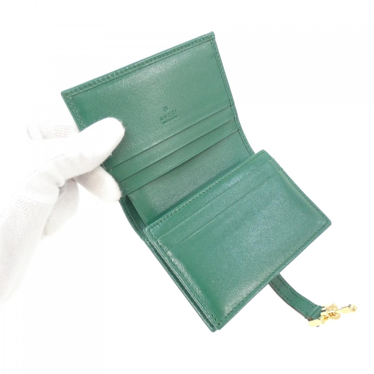 グッチ レザー二つ折り財布