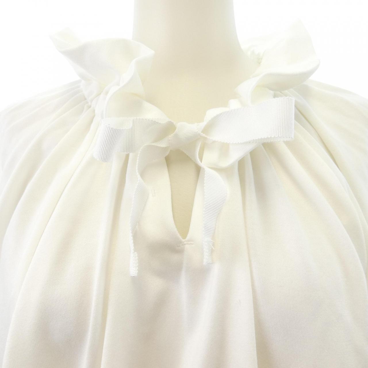 ドゥロワー トップス