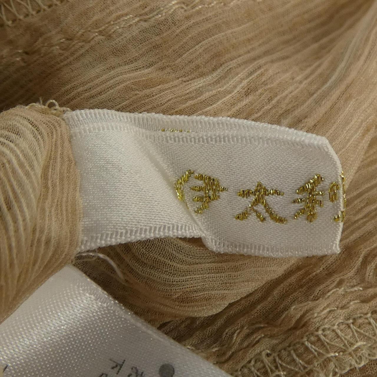 伊太利屋 シルクトップス