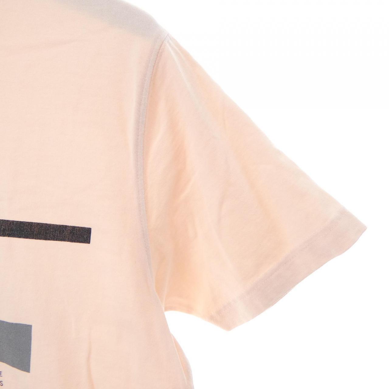 ヌーディージーンズ コットンTシャツ