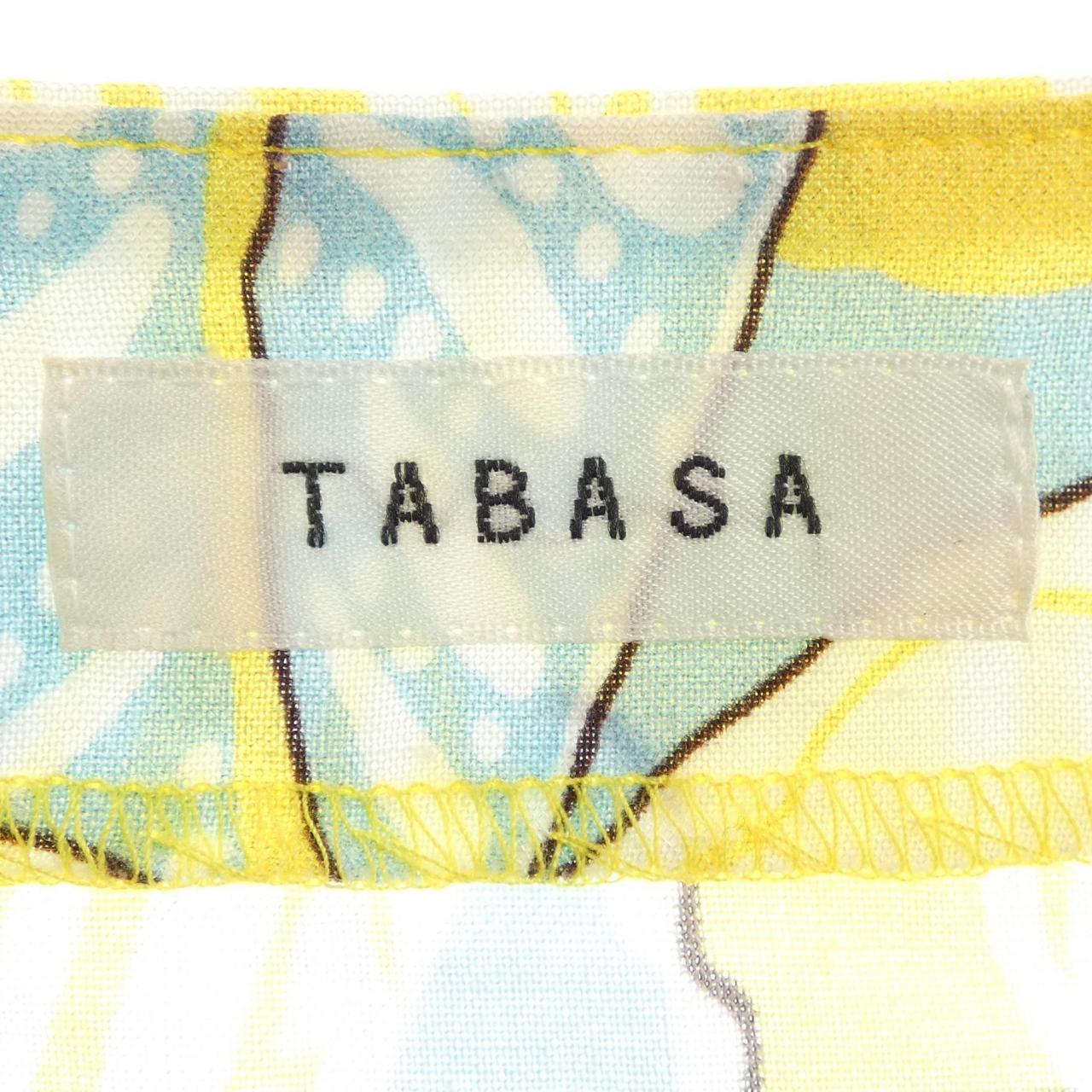 タバサ トップス