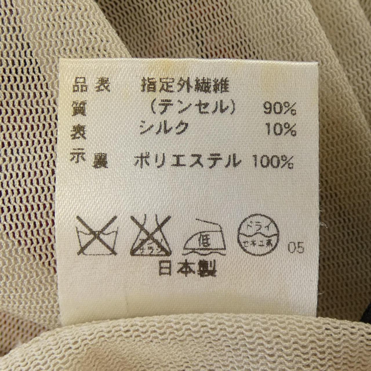 ラピーヌブランシェ ニット