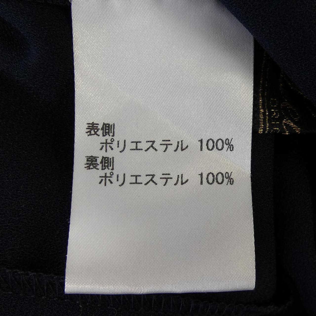 レリアン トップス