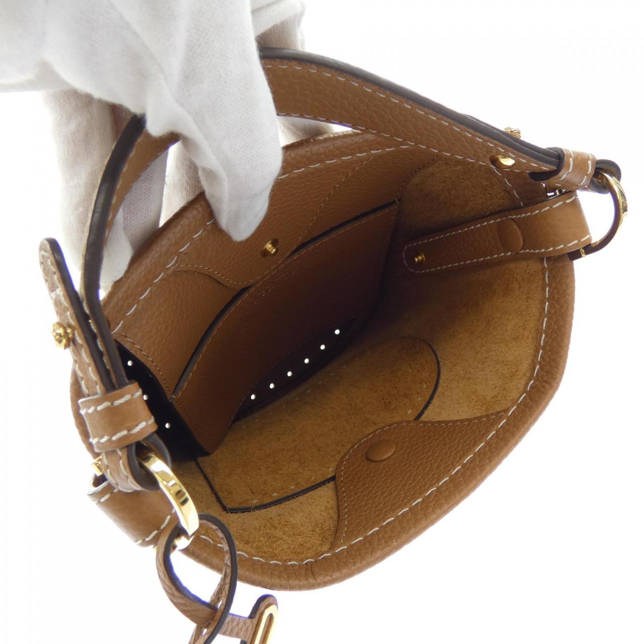 デルヴォー PIN BUCKET トリヨンソフト バッグ