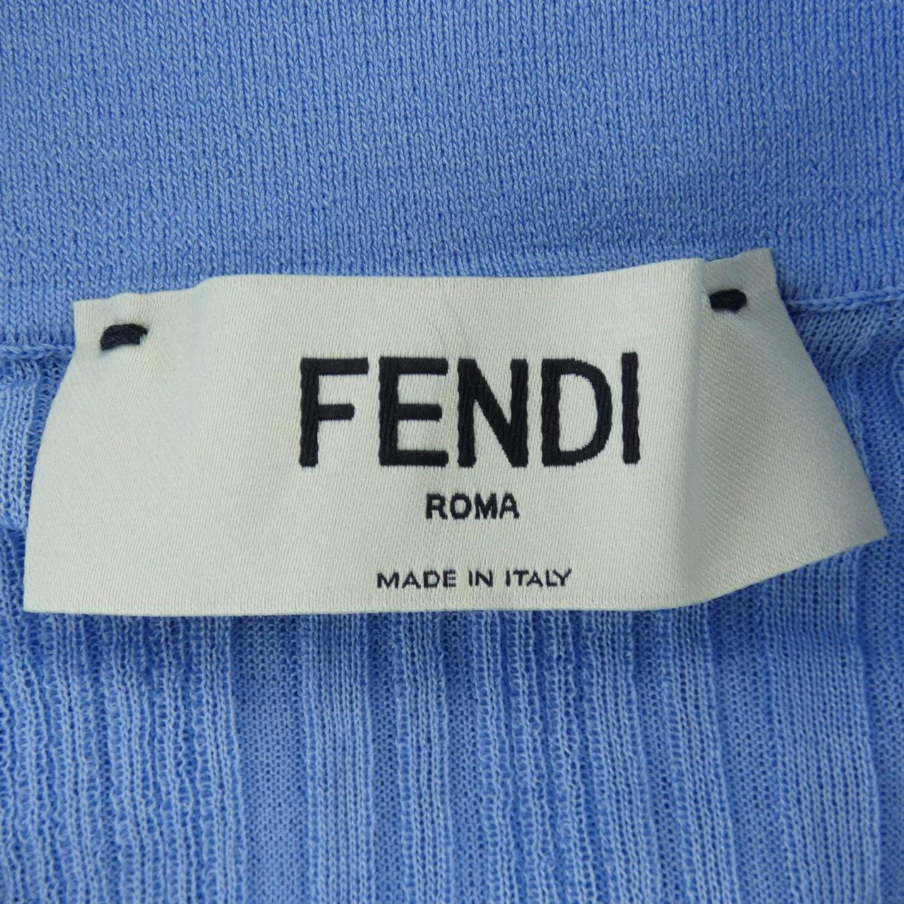 フェンディ トップス