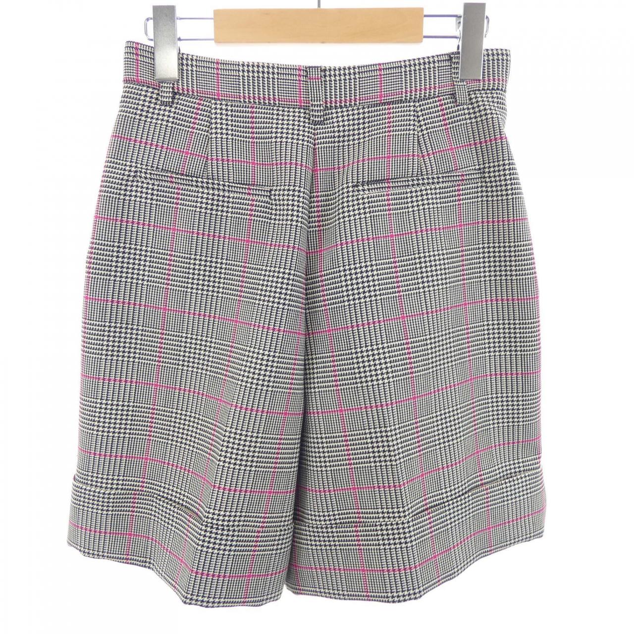 レッドヴァレンティノ ショートパンツ
