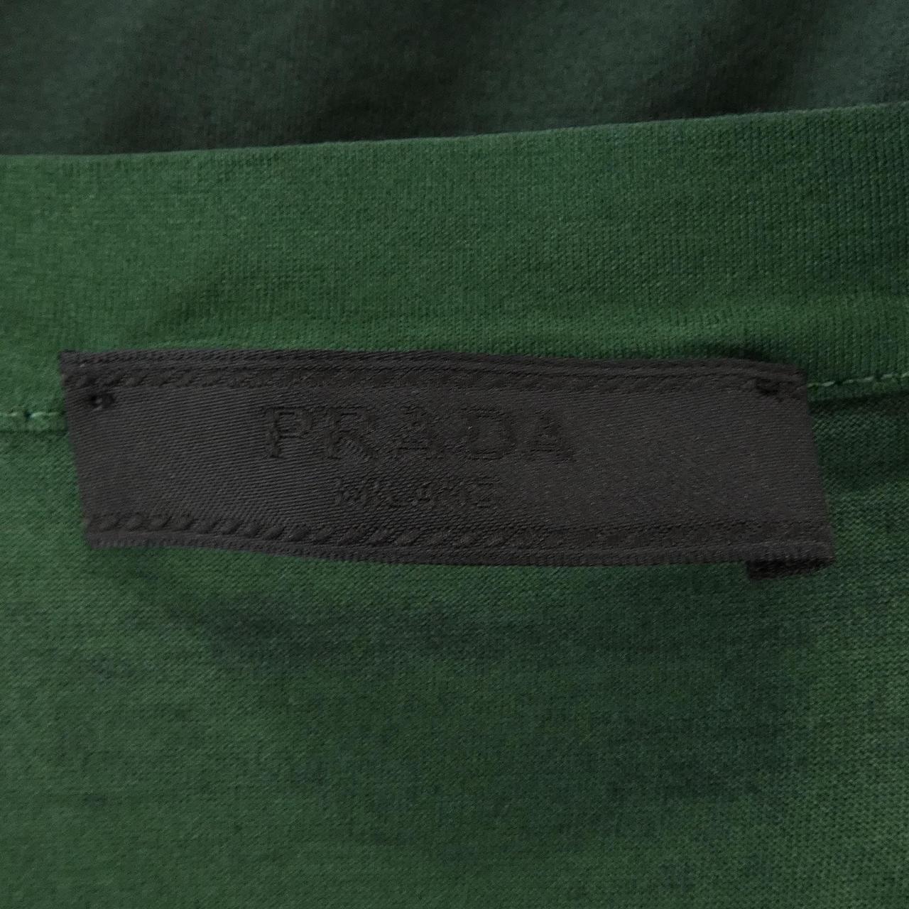 プラダ Tシャツ