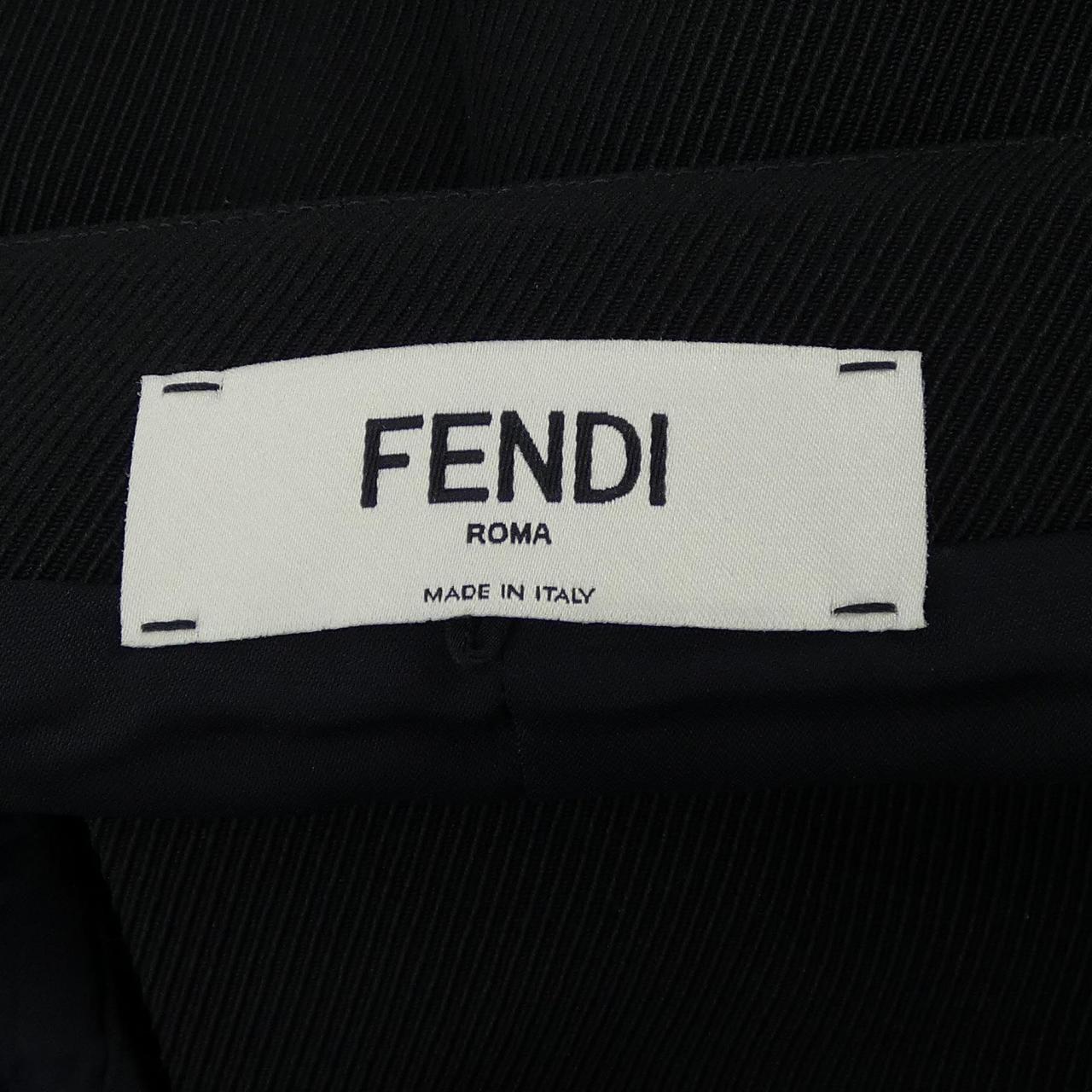 フェンディ スカート