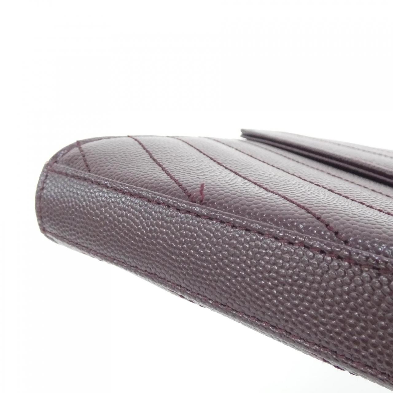 イヴサンローラン CASSANDRA CLASSIC CHAIN WALLET カーフ 財布