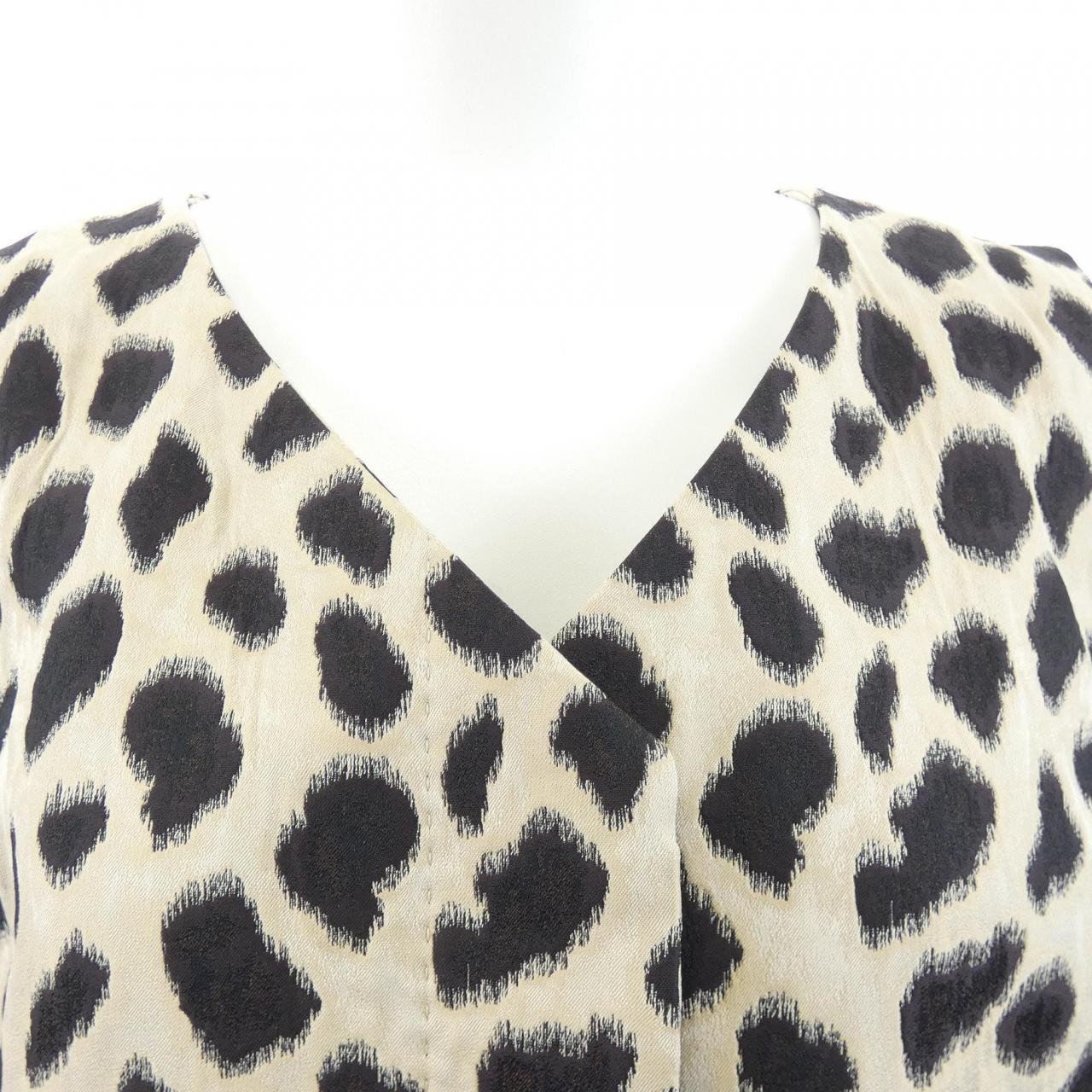 ジョルジオアルマーニ ノーカラージャケット