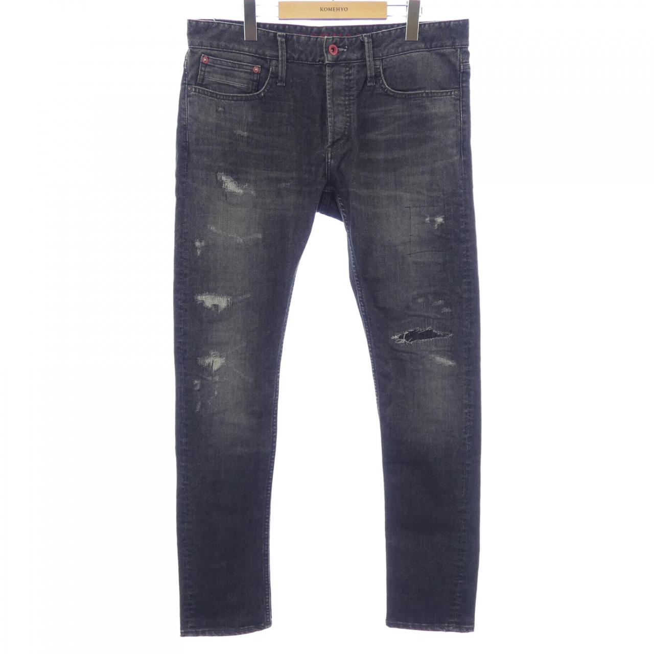 デンハム RAZOR SLIM FIT ジーンズ