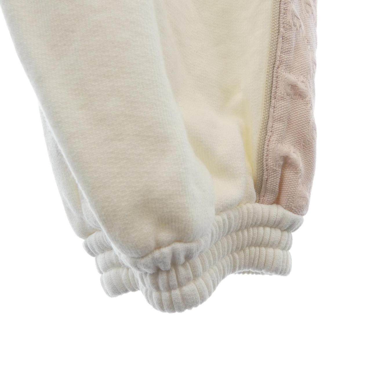 グッチ パンツ