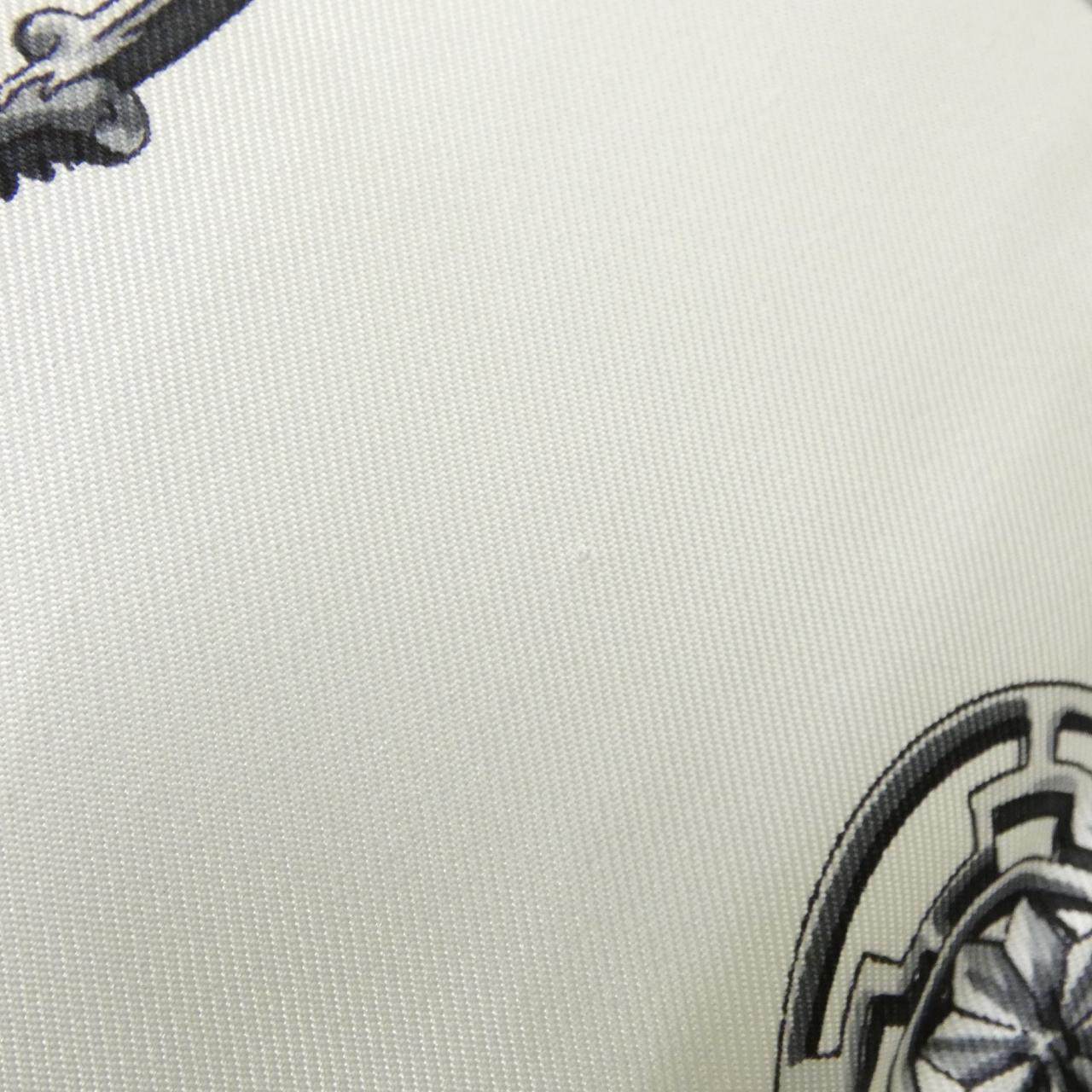 エルメス LES CLES シルクスカーフ