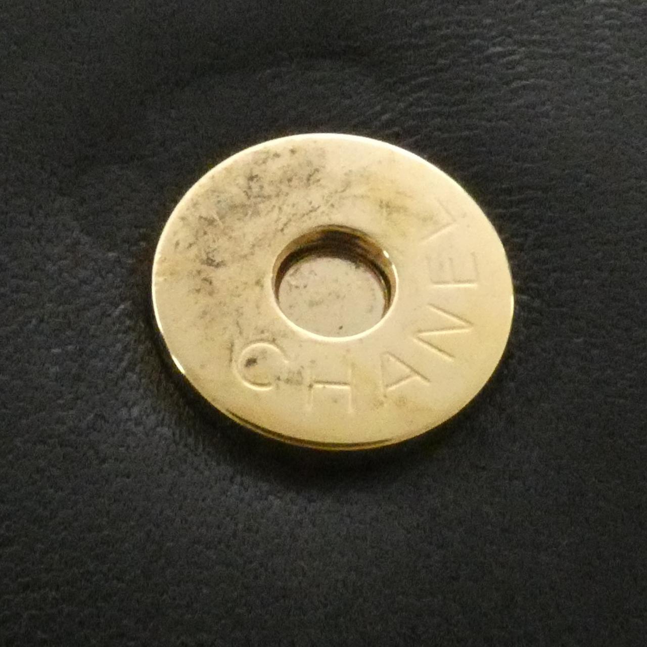 シャネル チョコバー ラム ショルダーバッグ