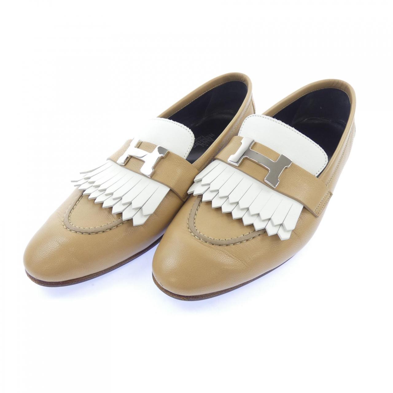 エルメス ロワイヤルフリンジモカシン