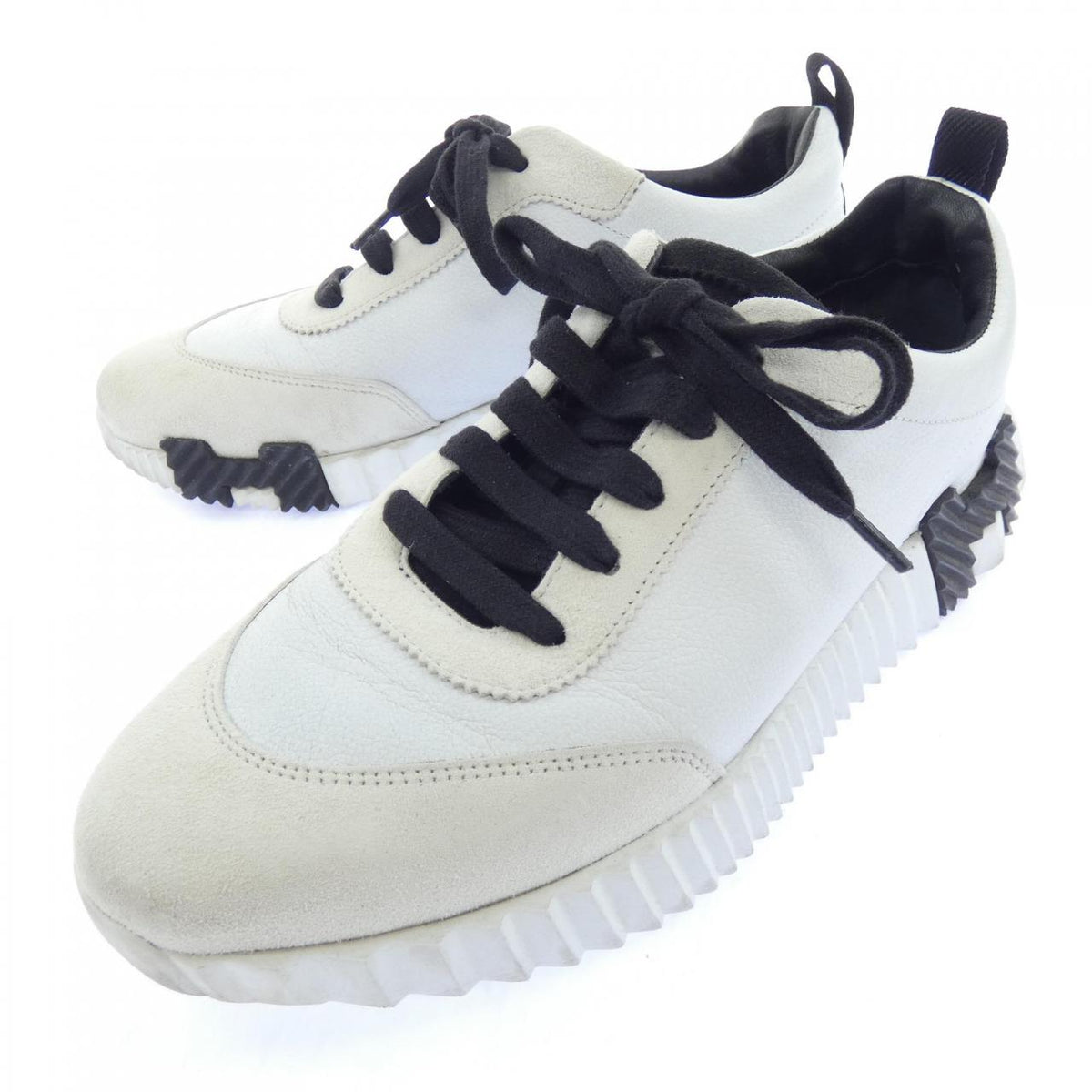 エルメス バウンシング シェーヴルスポール スニーカー