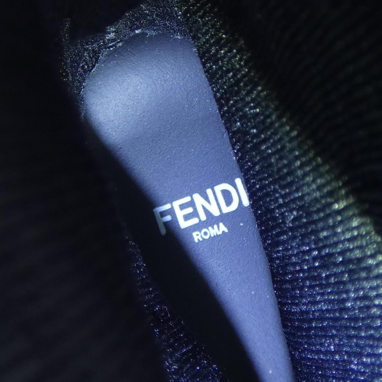 フェンディ レザーブーツ