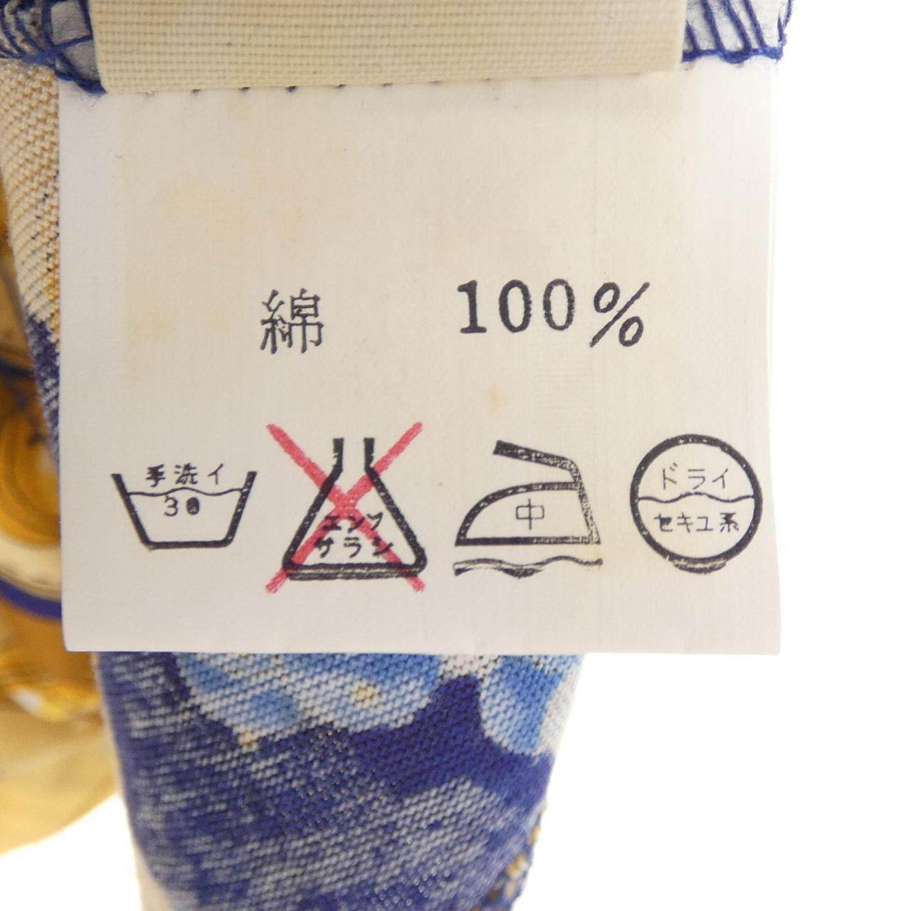 ロエベ トップス