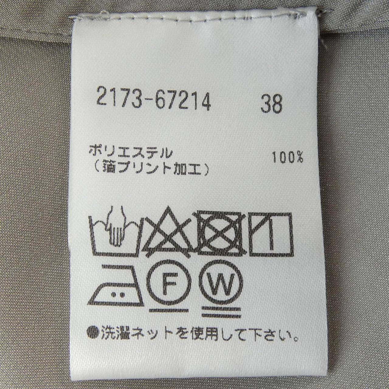 モラビトブラン トップス