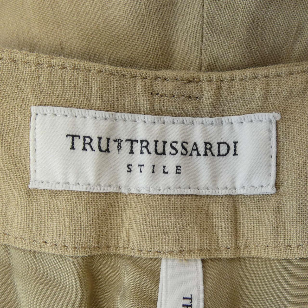 トゥルトラサルディ パンツ