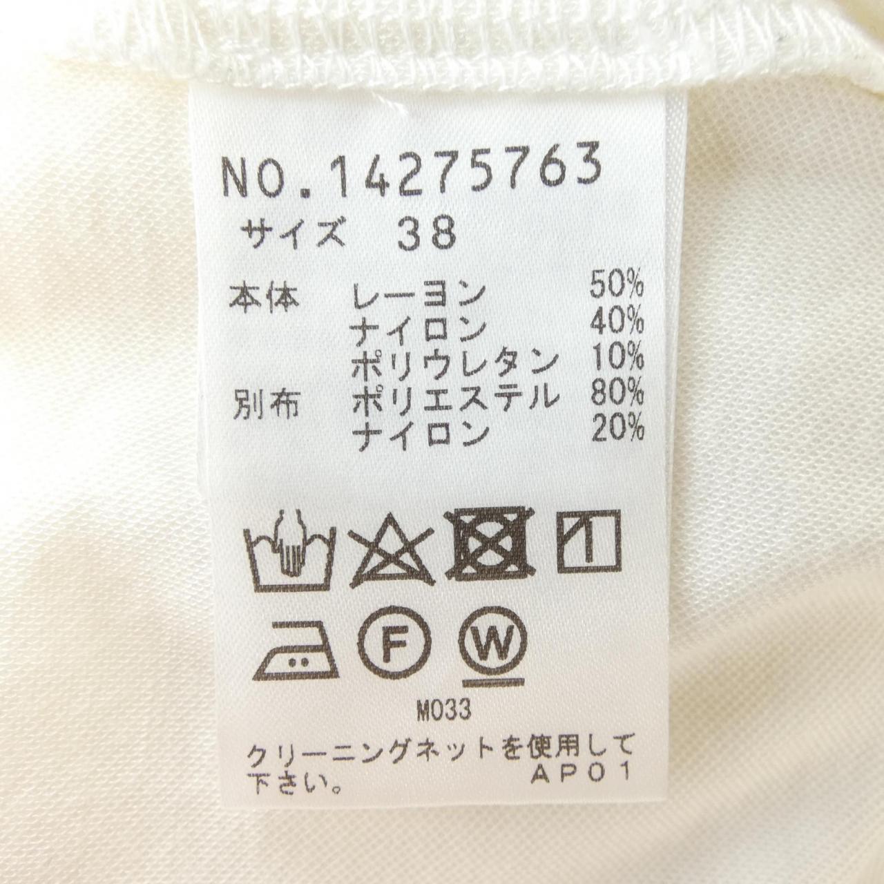 ヴィヴィアンタム Tシャツ