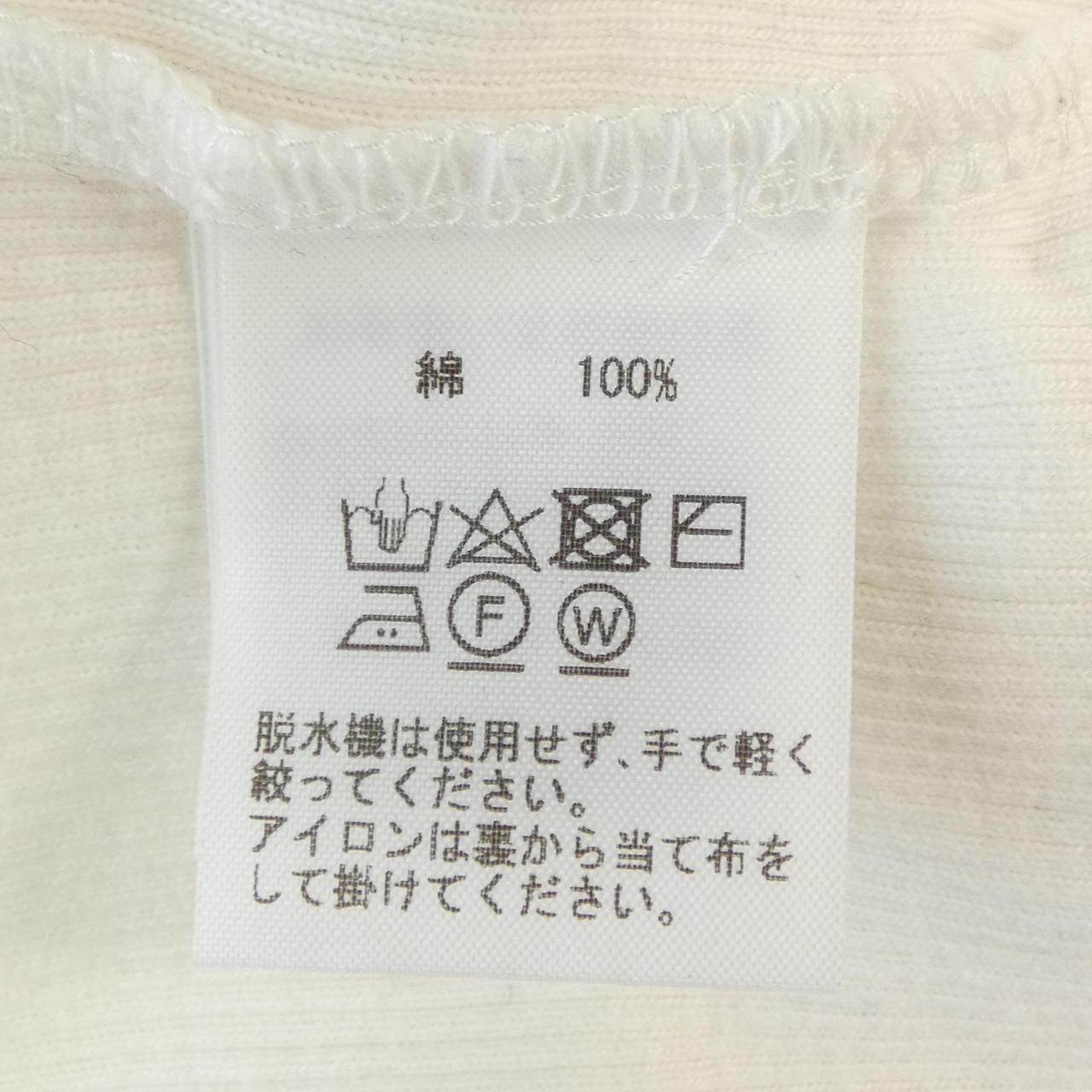 LIRIITO トップス
