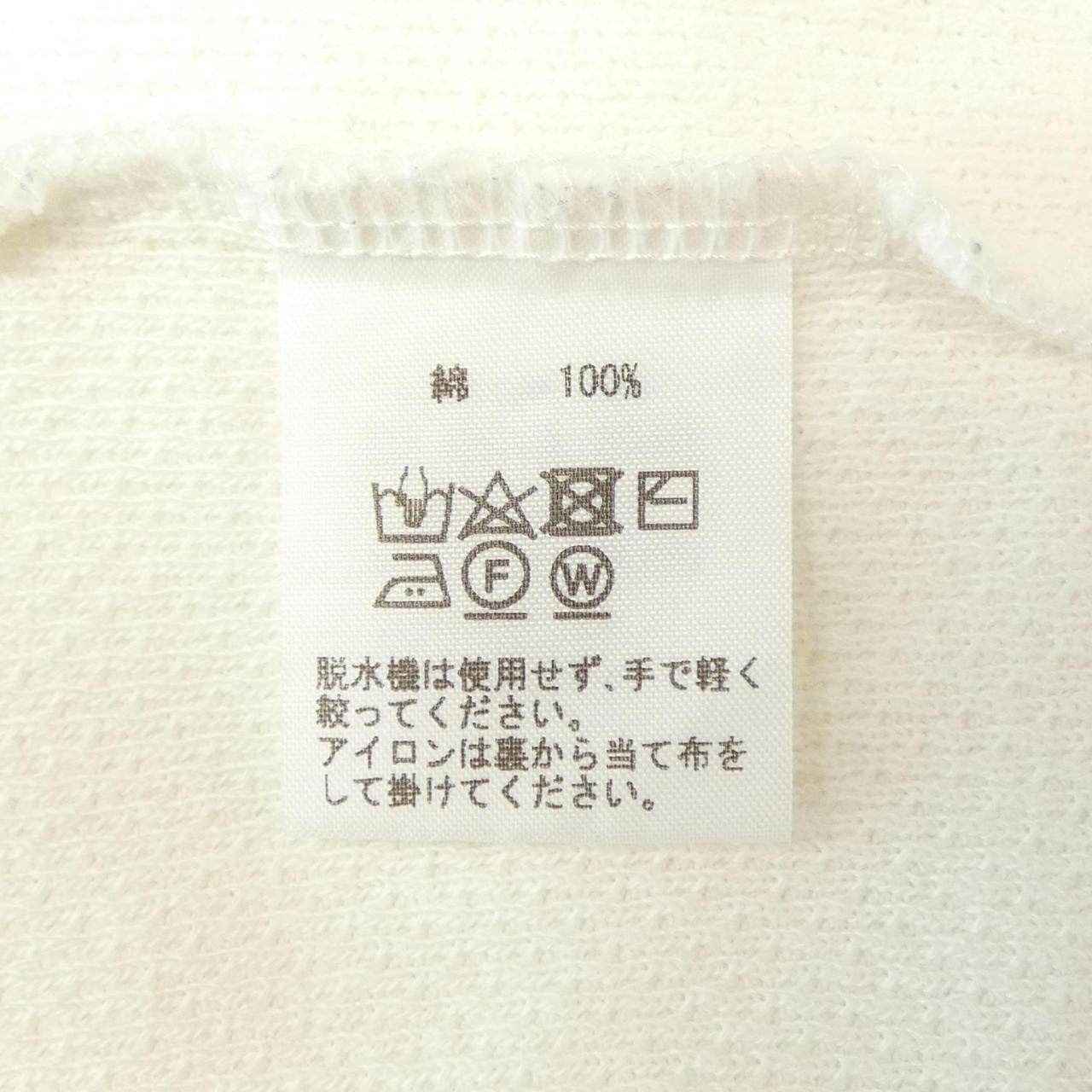 LIRIITO トップス