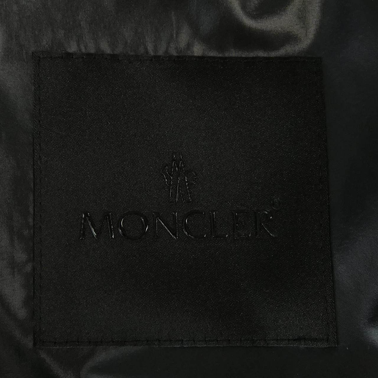 モンクレール AUXONNE ジャケット