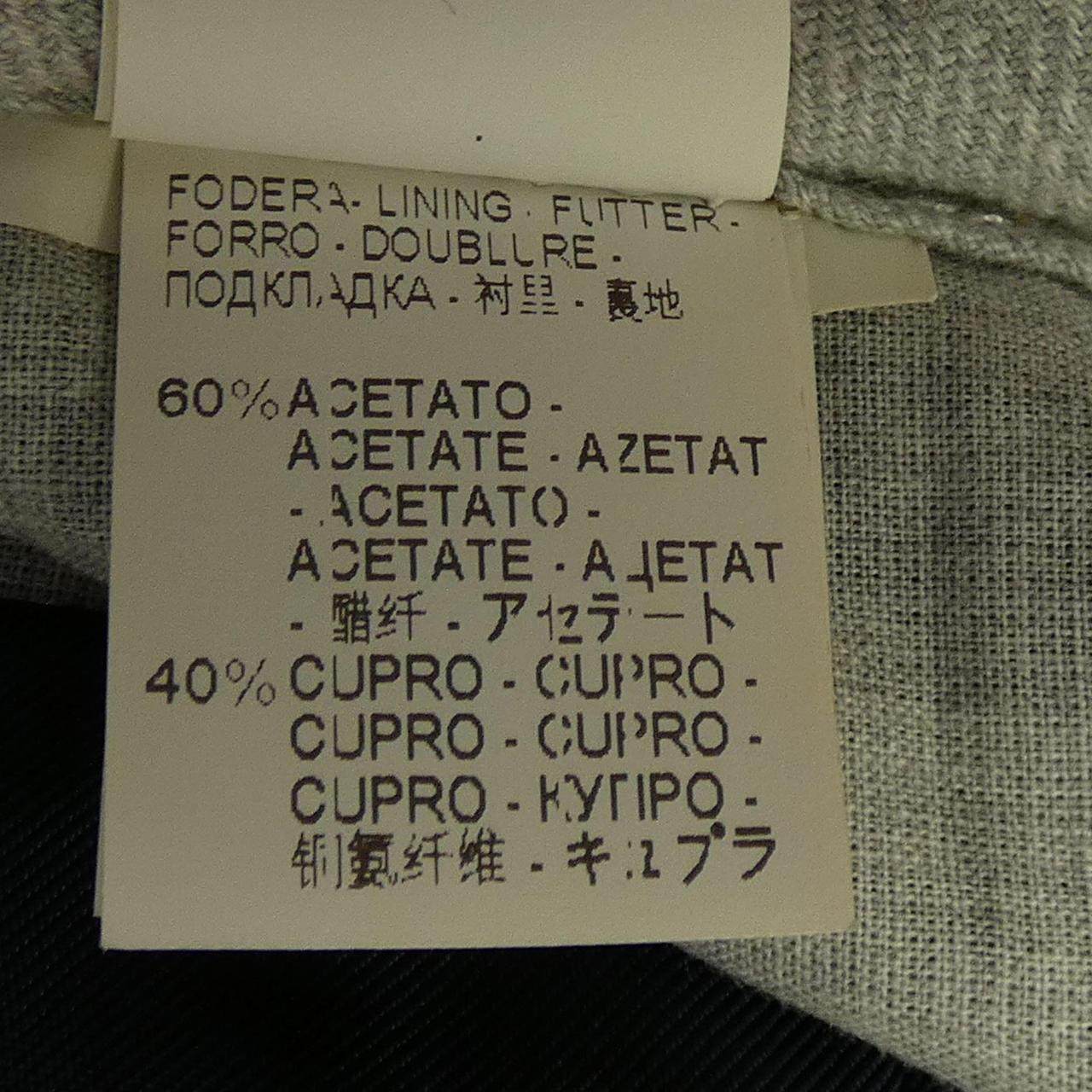 ブルネロクチネリ カシミヤスーツ