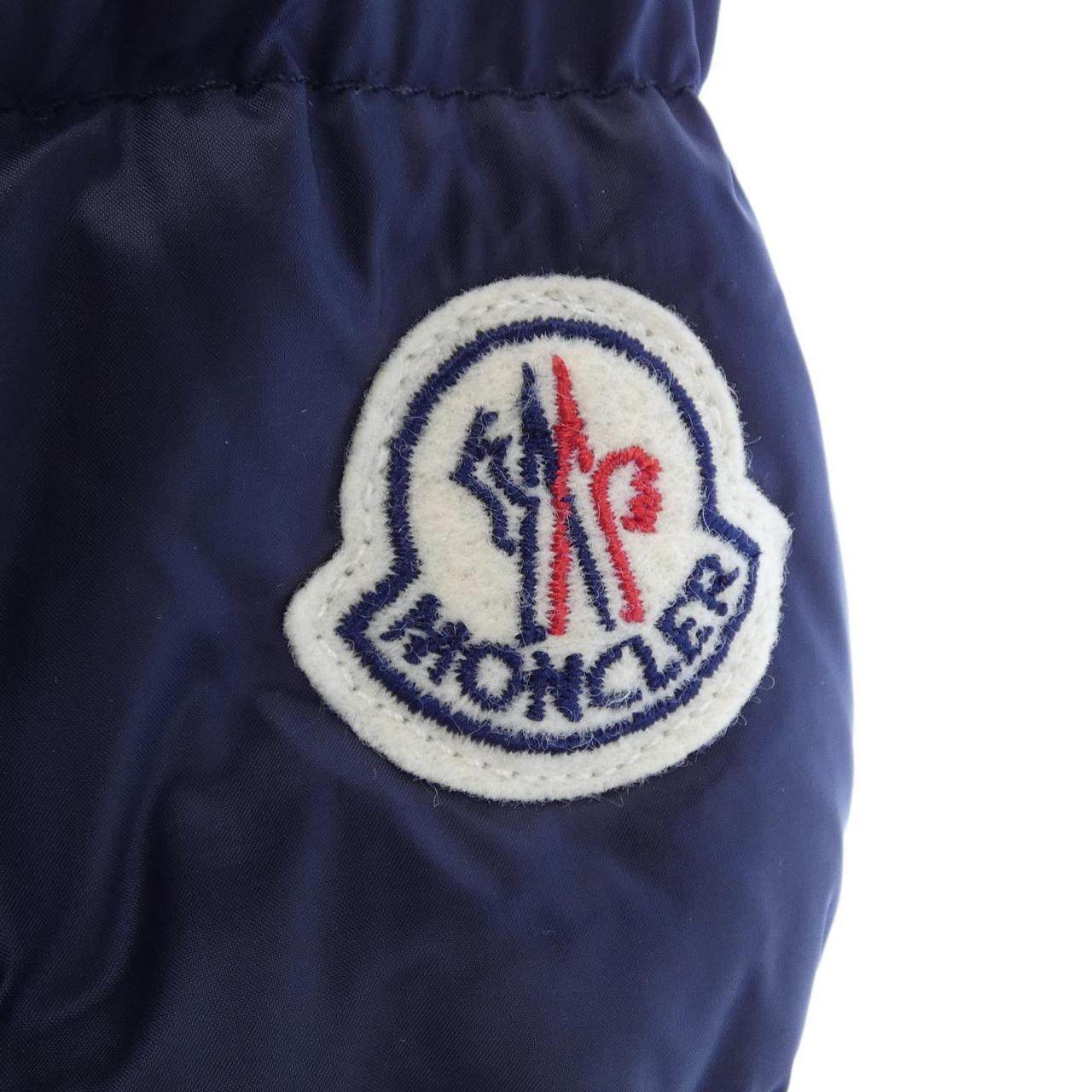モンクレール CHEVERNY ダウンジャケット
