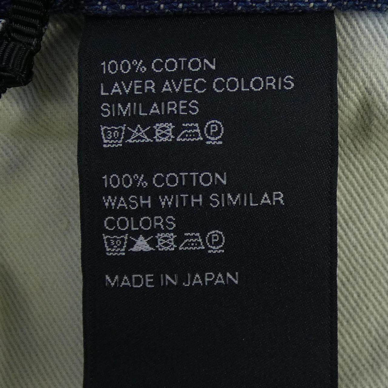 セリーヌ フレアサージジーンズ