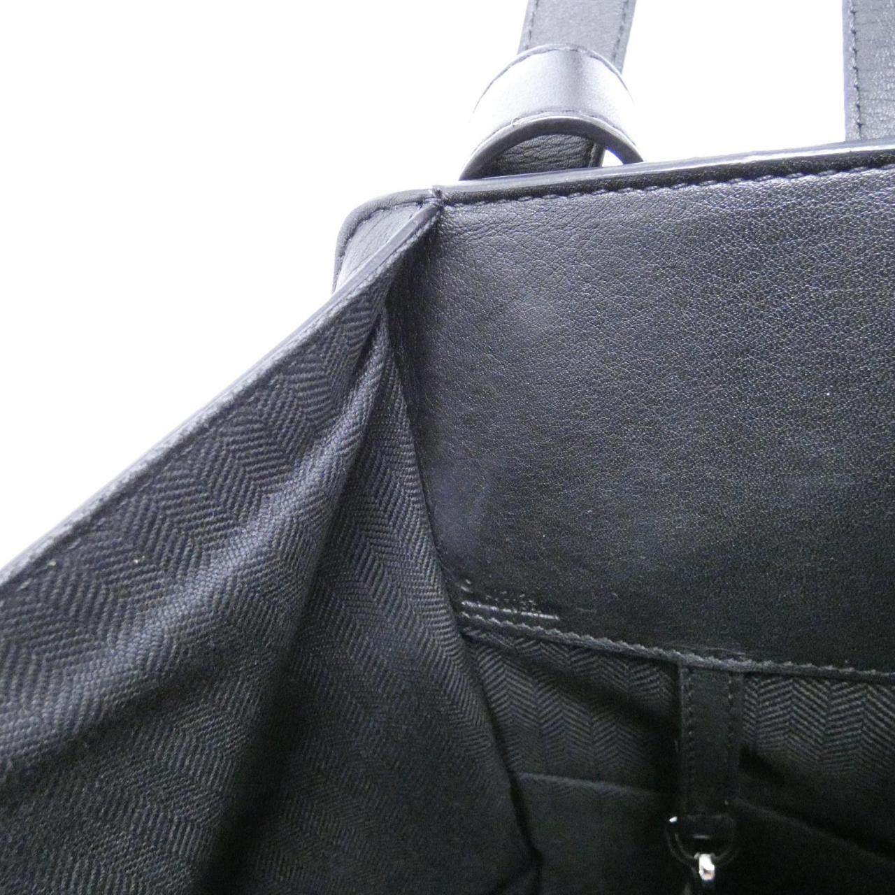 ロエベ ハンモック スモール カーフ ショルダーバッグ