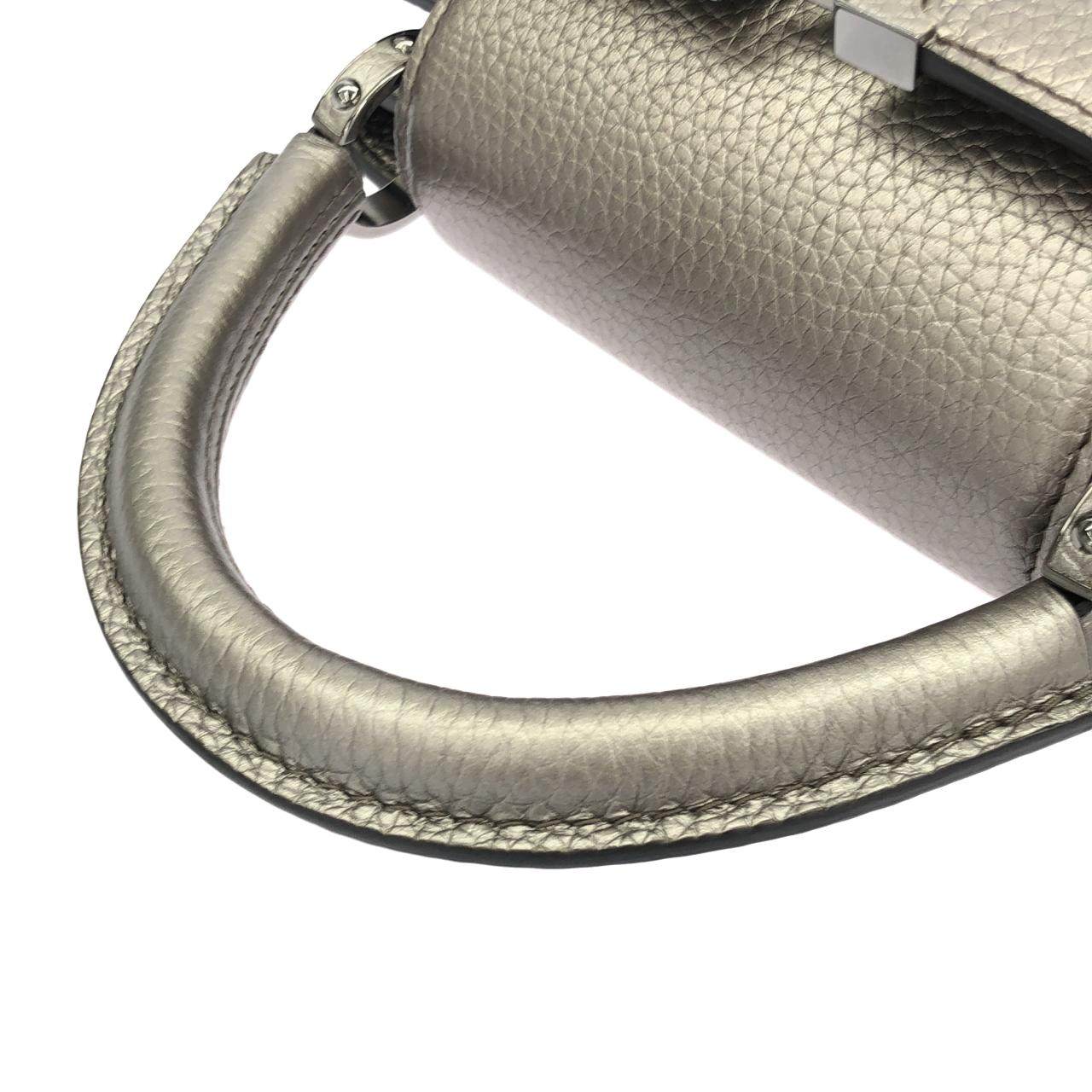 ルイヴィトン カプシーヌBB レザーハンドバッグ