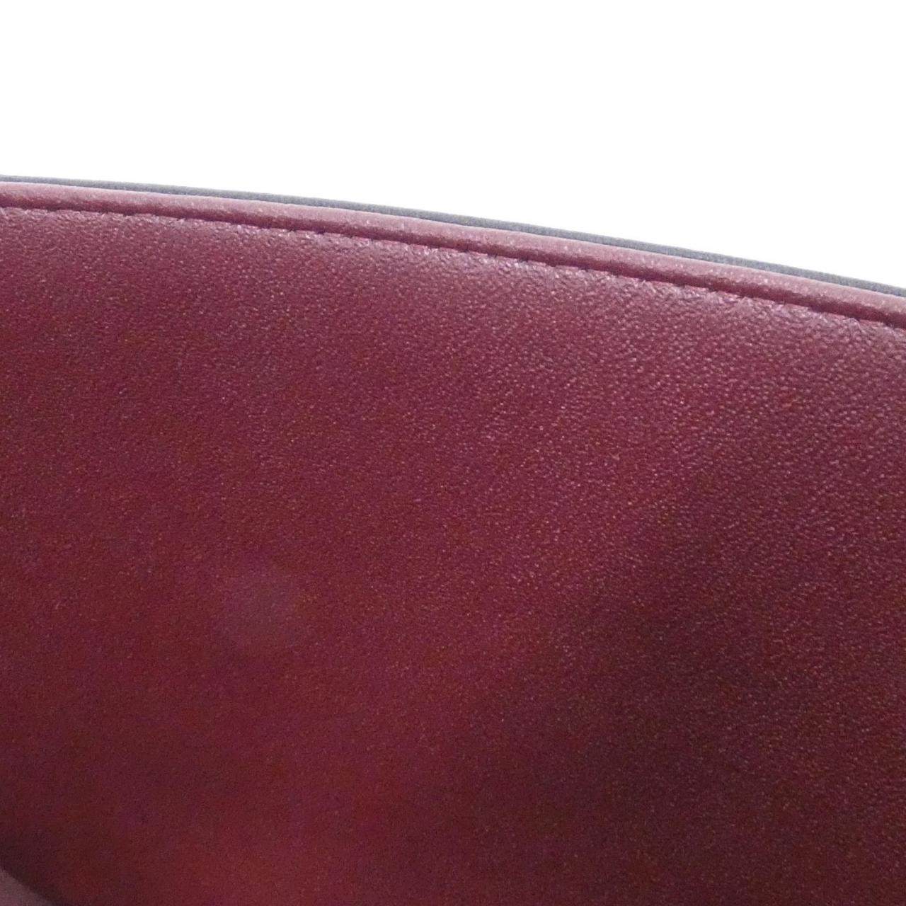 シャネル ラム ショルダーバッグ