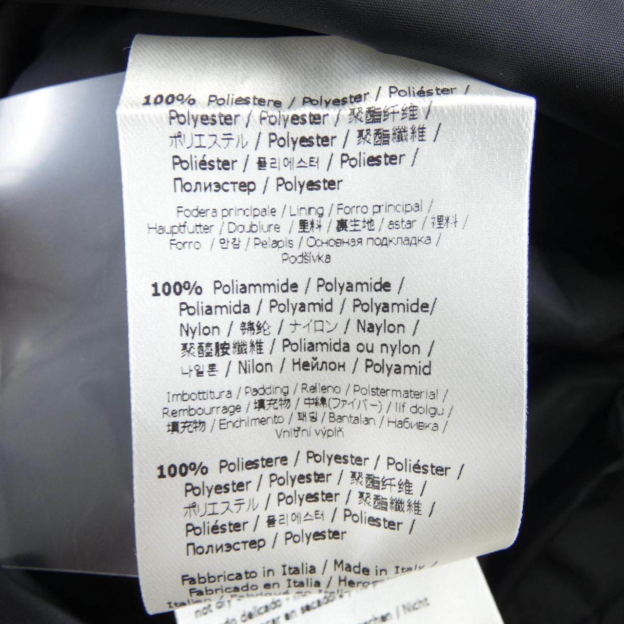 フェンディ FAA859 AH30 ブルゾン