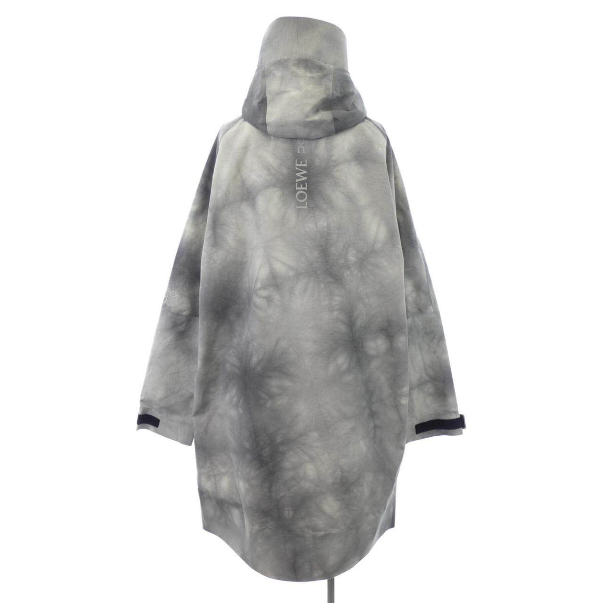 ロエベ ON PARKA OUTER コート